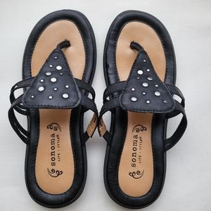 Sonoma girls size 2 sandals